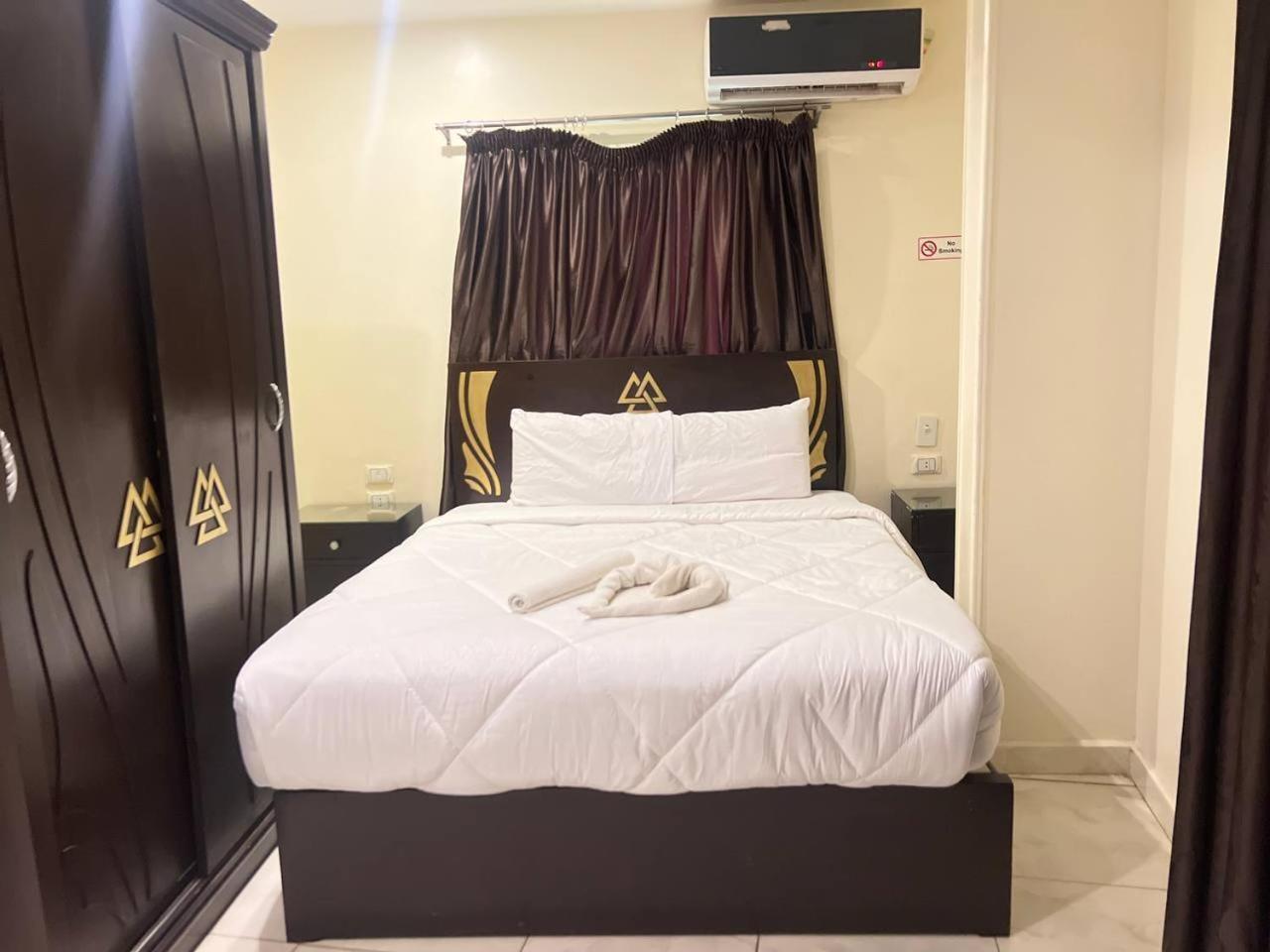 City Pyramids Inn Kafret el-Gabal Buitenkant foto
